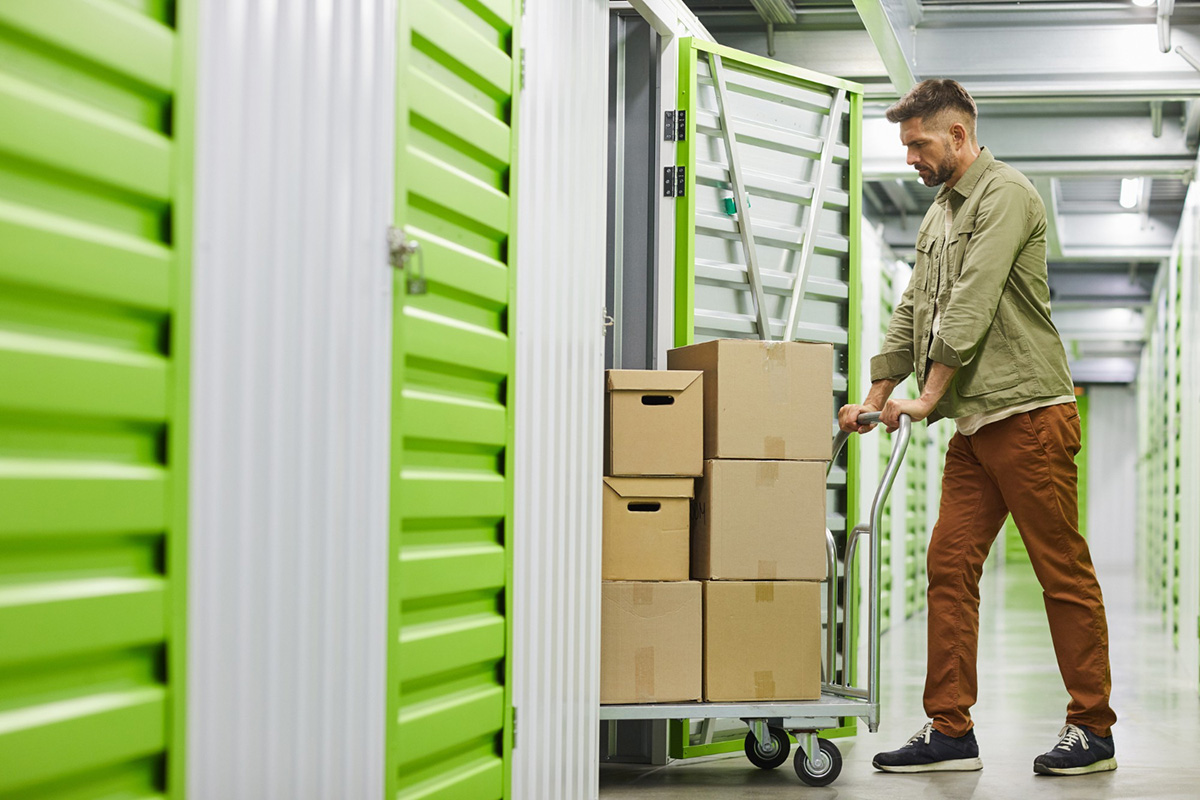 Tips in Cleaning Out a Storage Unit