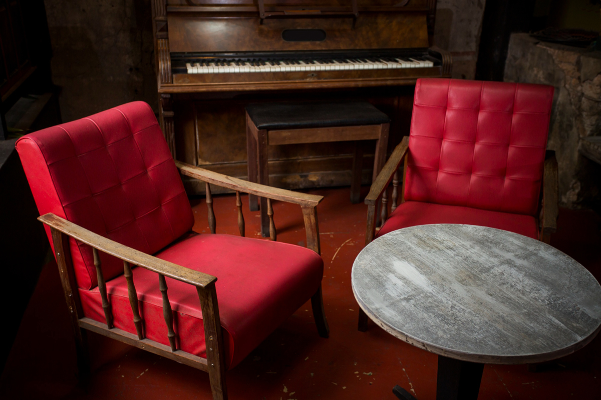 How to Get Rid of Old Furniture