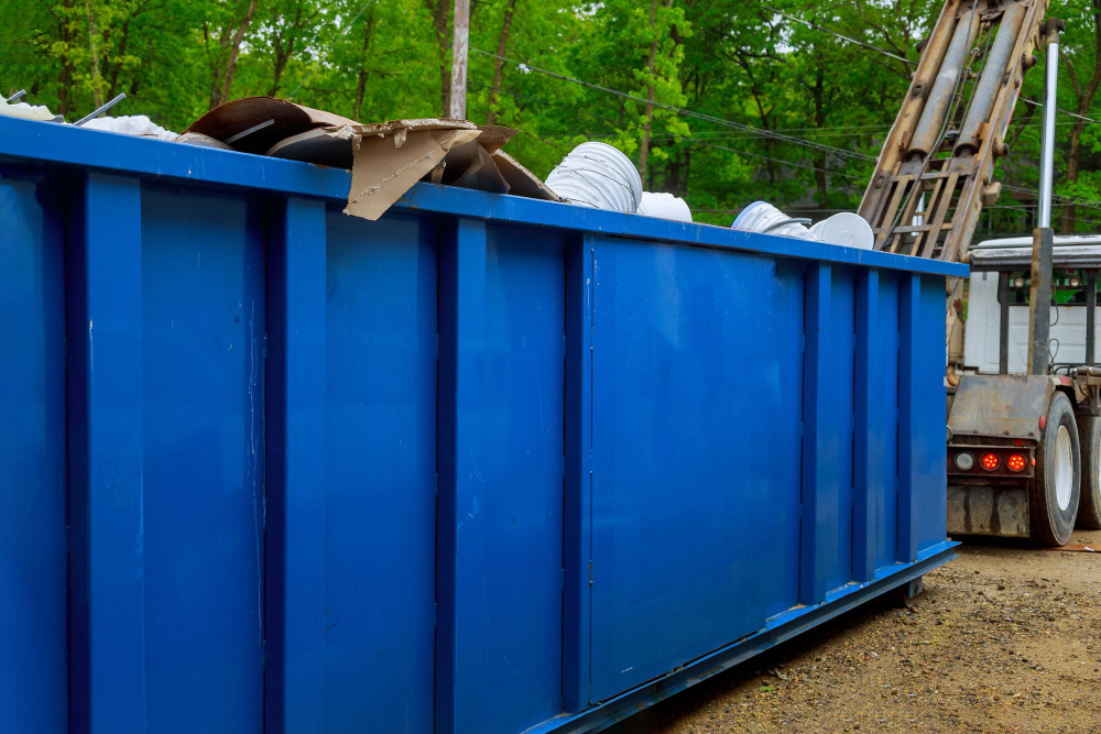How to Hire the Right Dumpster Rental Service