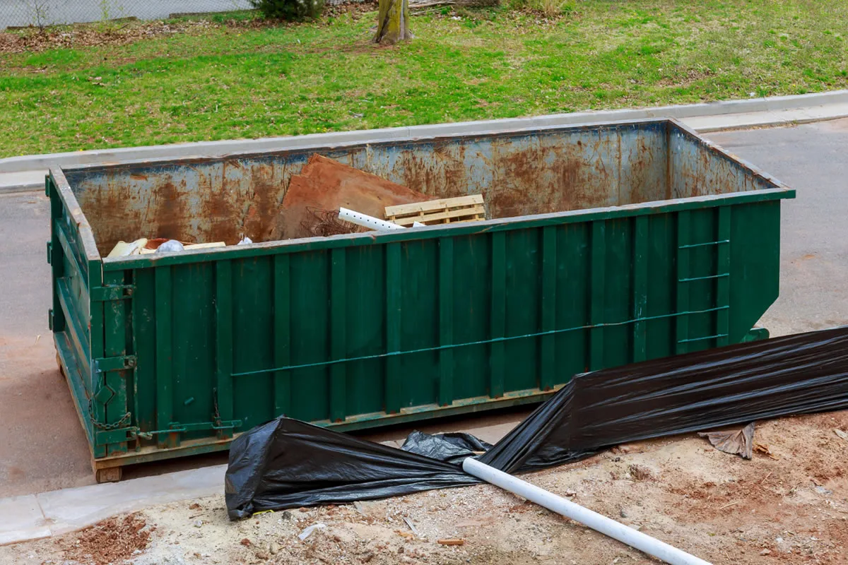 7 Dumpster Rental Benefits for Your Business