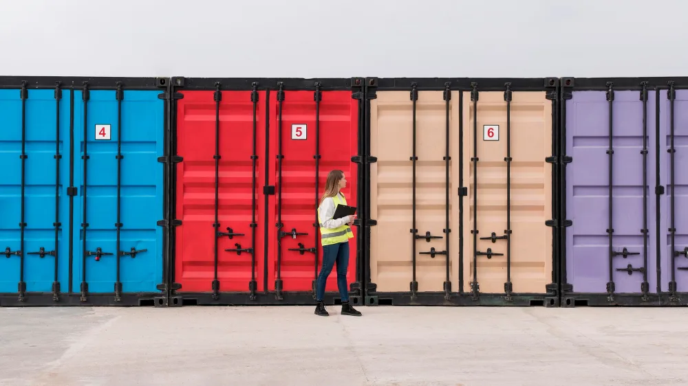 How Roll-Off Dumpsters in Kissimmee Work for Residential and Commercial Projects